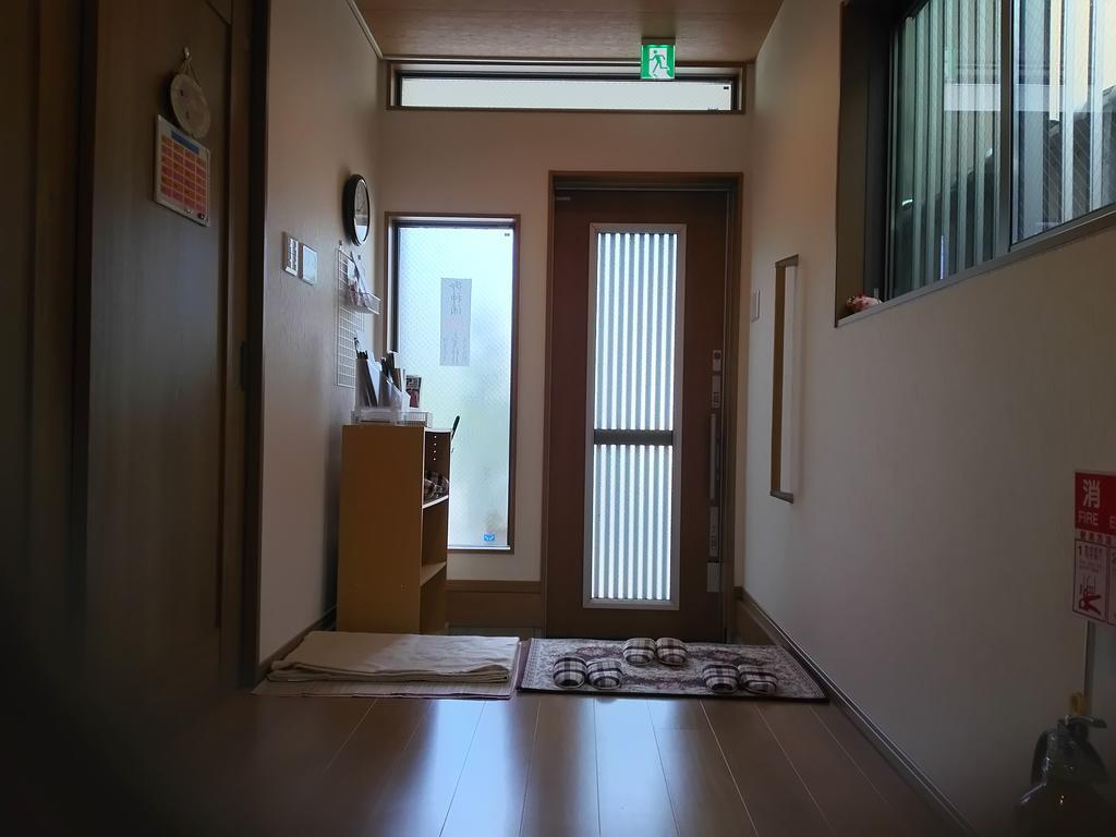 Guest House Aoi Nakamoto Кіото Екстер'єр фото